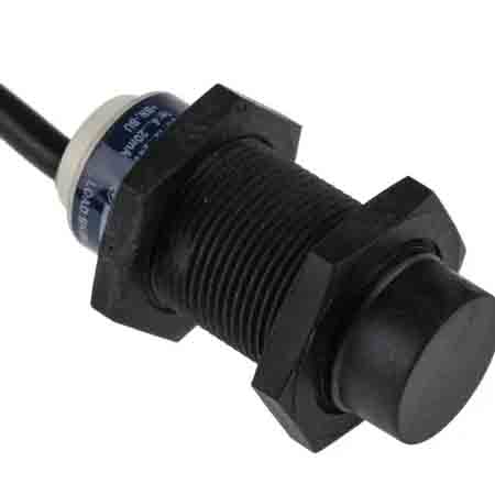 Ảnh của Cảm biến tiệm cận Telemecanique XS4P18AB120 Sn8mm